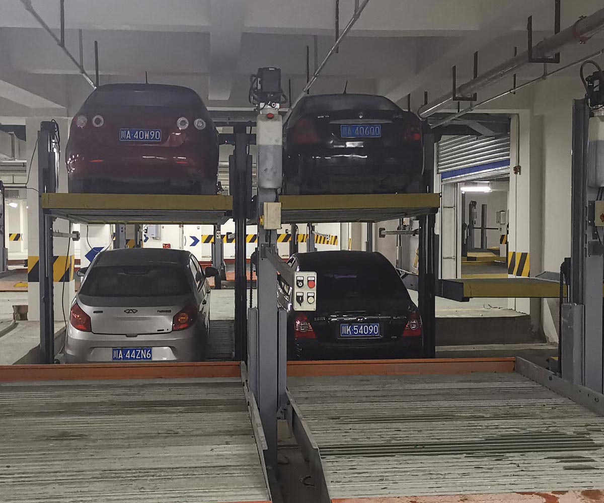 大方兩層升降機(jī)械停車位二手