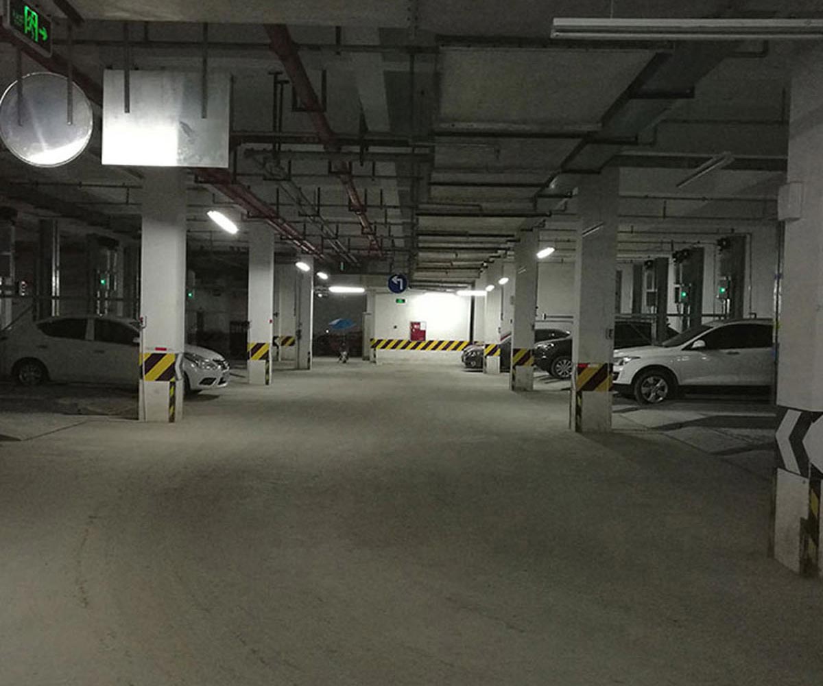 大方四柱升降式機(jī)械式停車位回購(gòu)