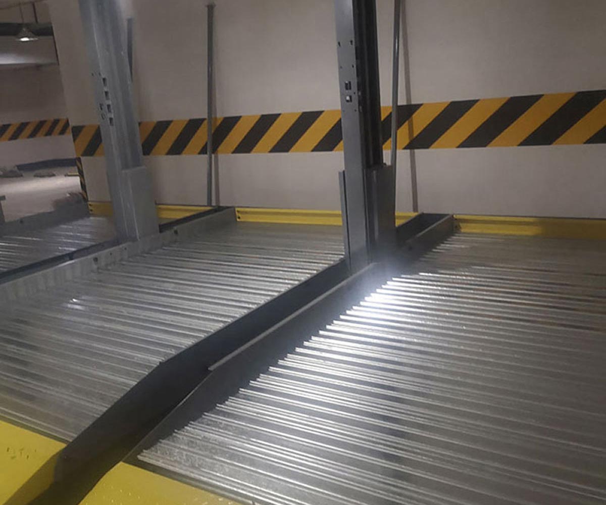 納雍三層升降橫移立體停車庫回收