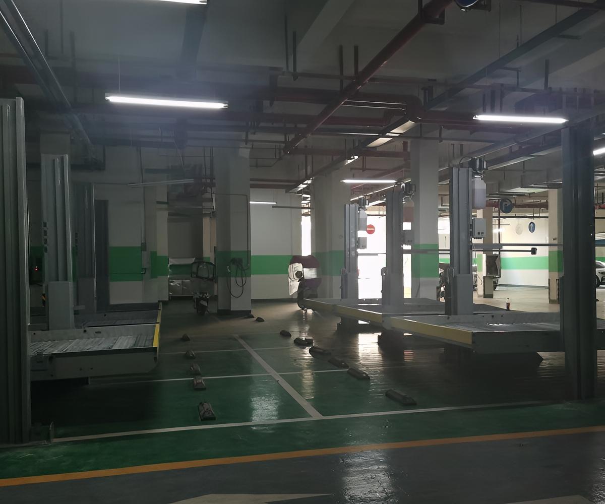 石阡兩柱簡易升降機(jī)械式停車庫結(jié)構(gòu)拆解