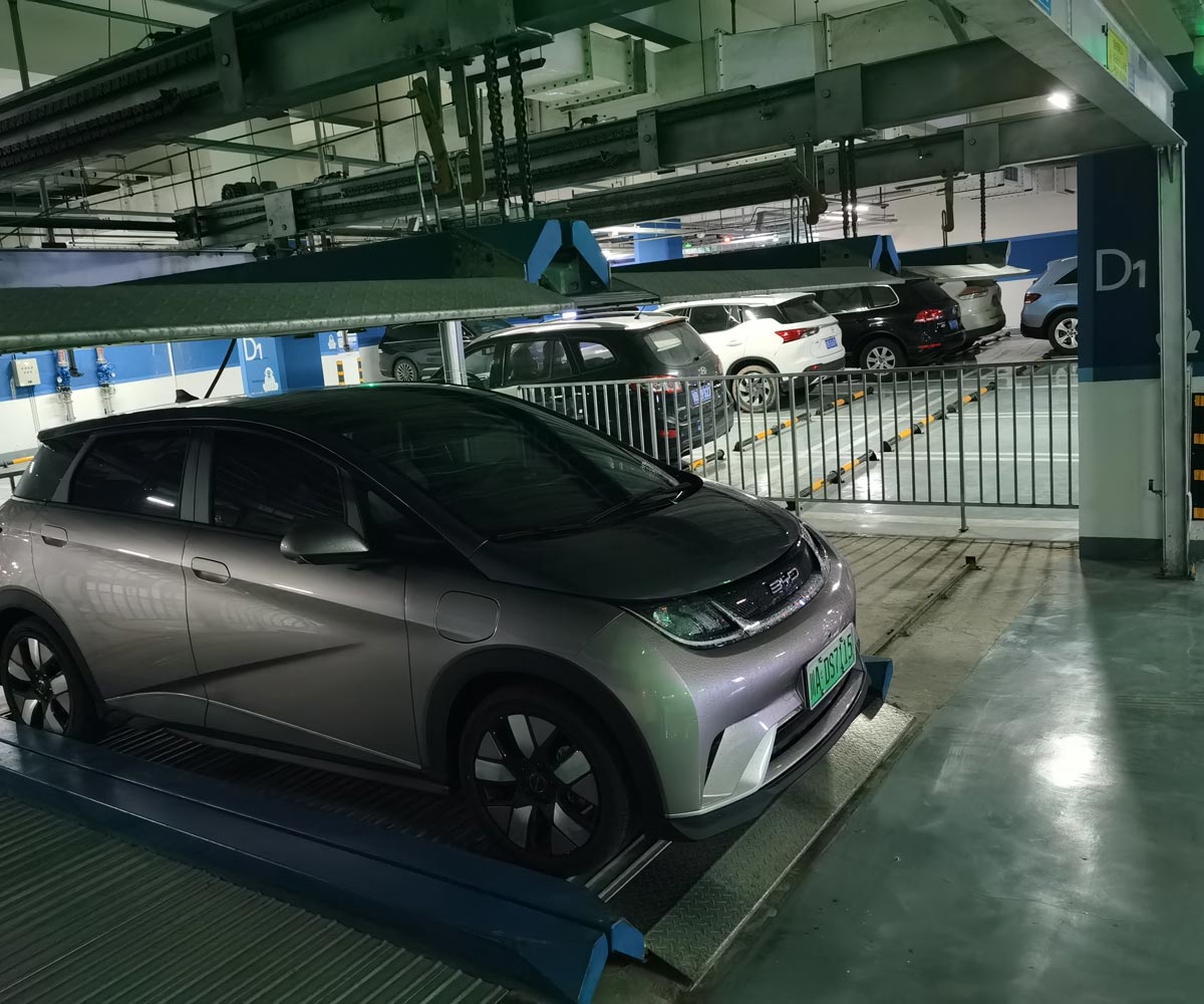 云南二層升降橫移式立體停車(chē)